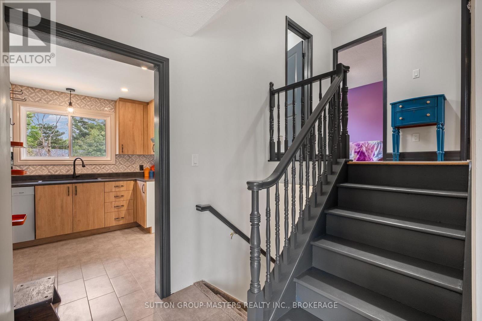 154 Manitou Crescent W, Loyalist, Ontario  K7N 1C4 - Photo 17 - X12168017