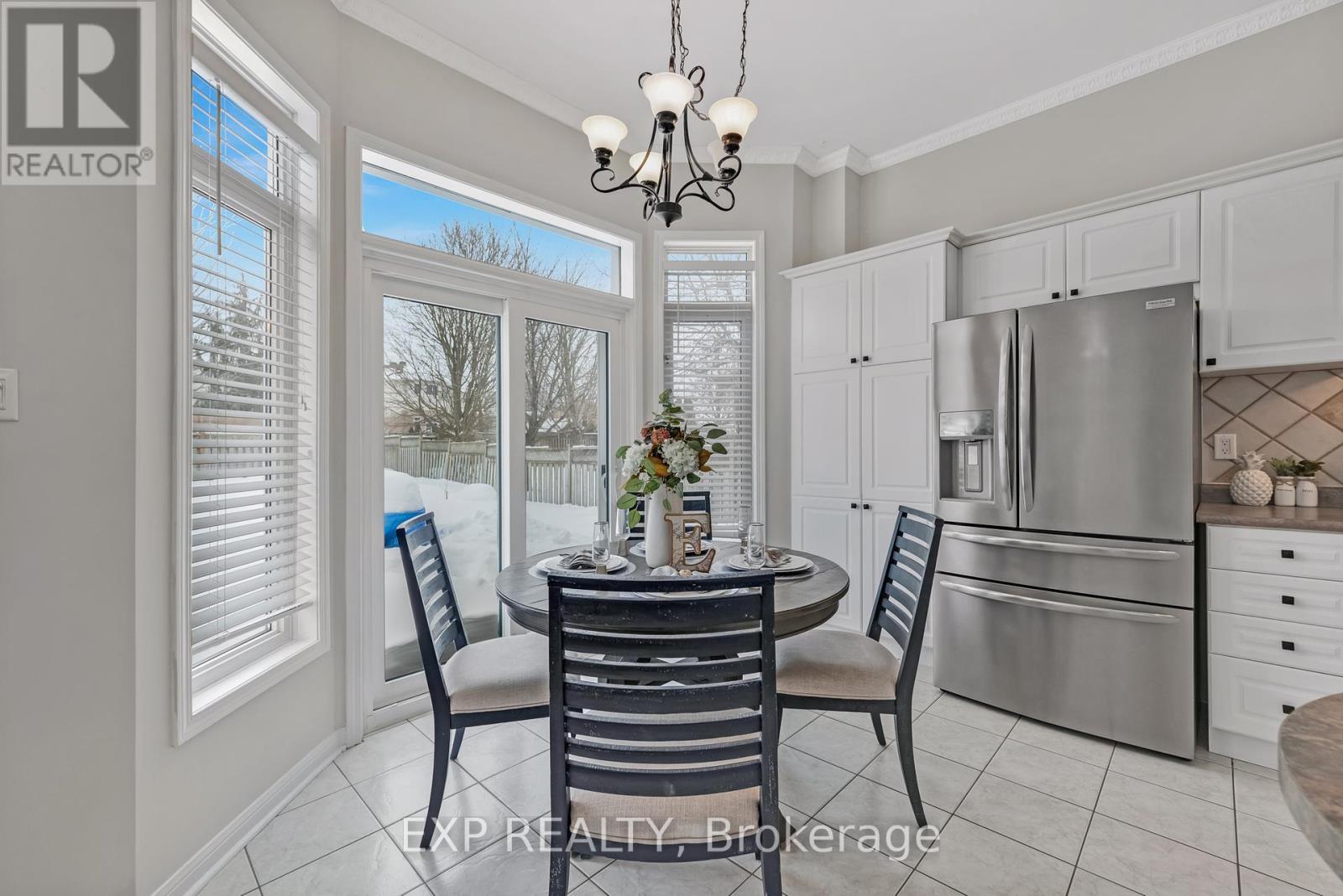 91 Mainprize Crescent, East Gwillimbury, Ontario  L0G 1M0 - Photo 11 - N12168082