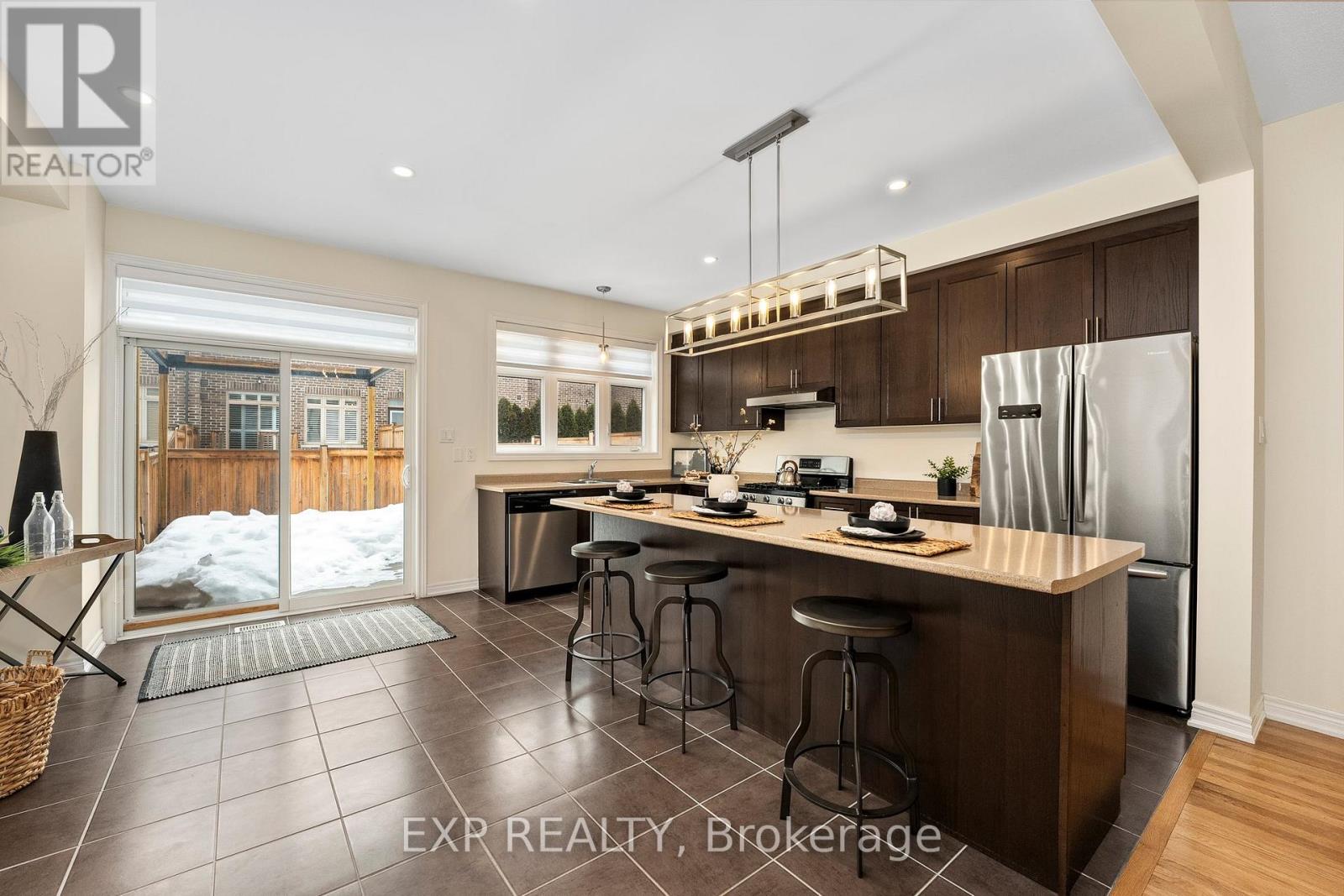 55 Walter Proctor Road, East Gwillimbury, Ontario  L9N 0P1 - Photo 17 - N12168101