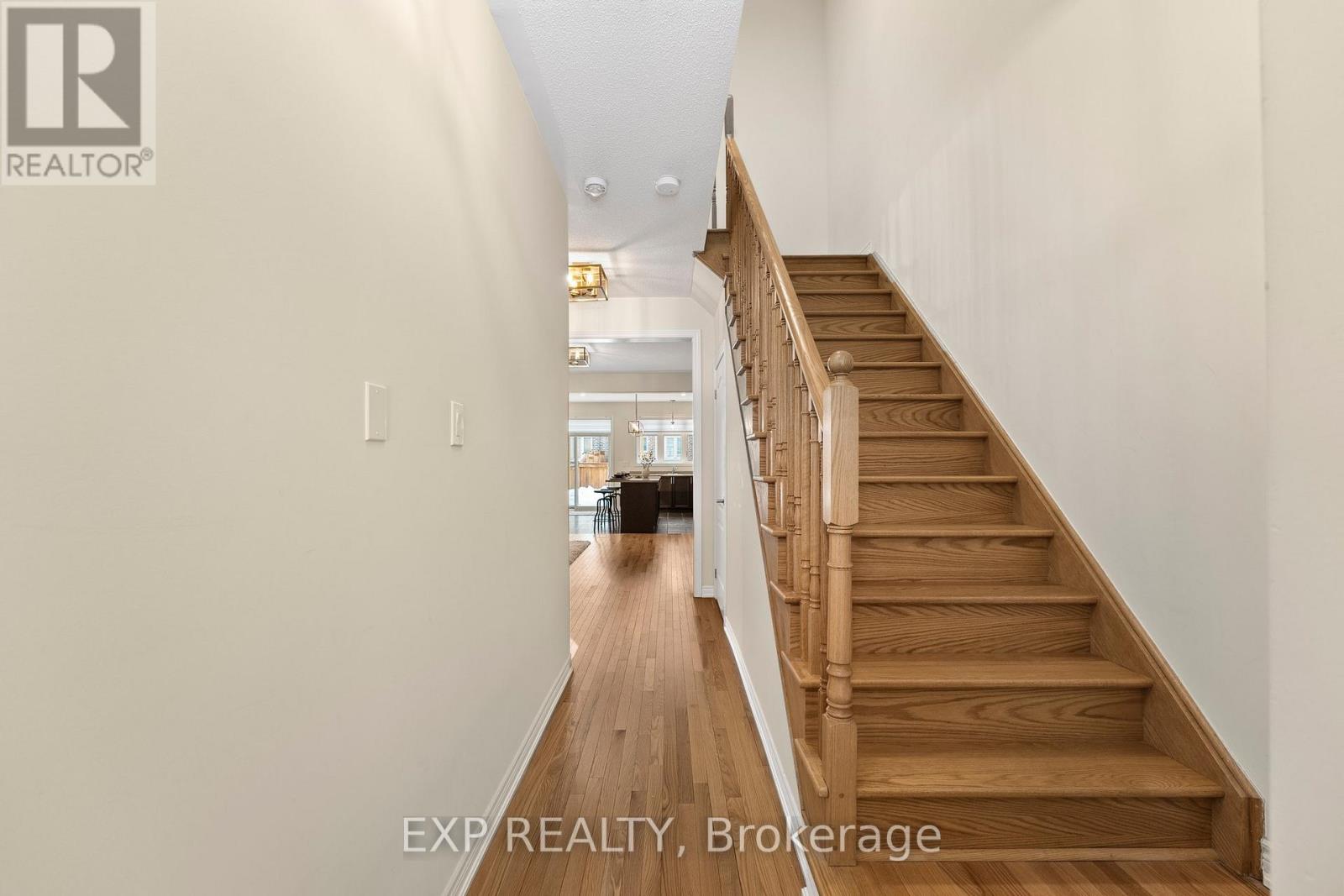 55 Walter Proctor Road, East Gwillimbury, Ontario  L9N 0P1 - Photo 19 - N12168101