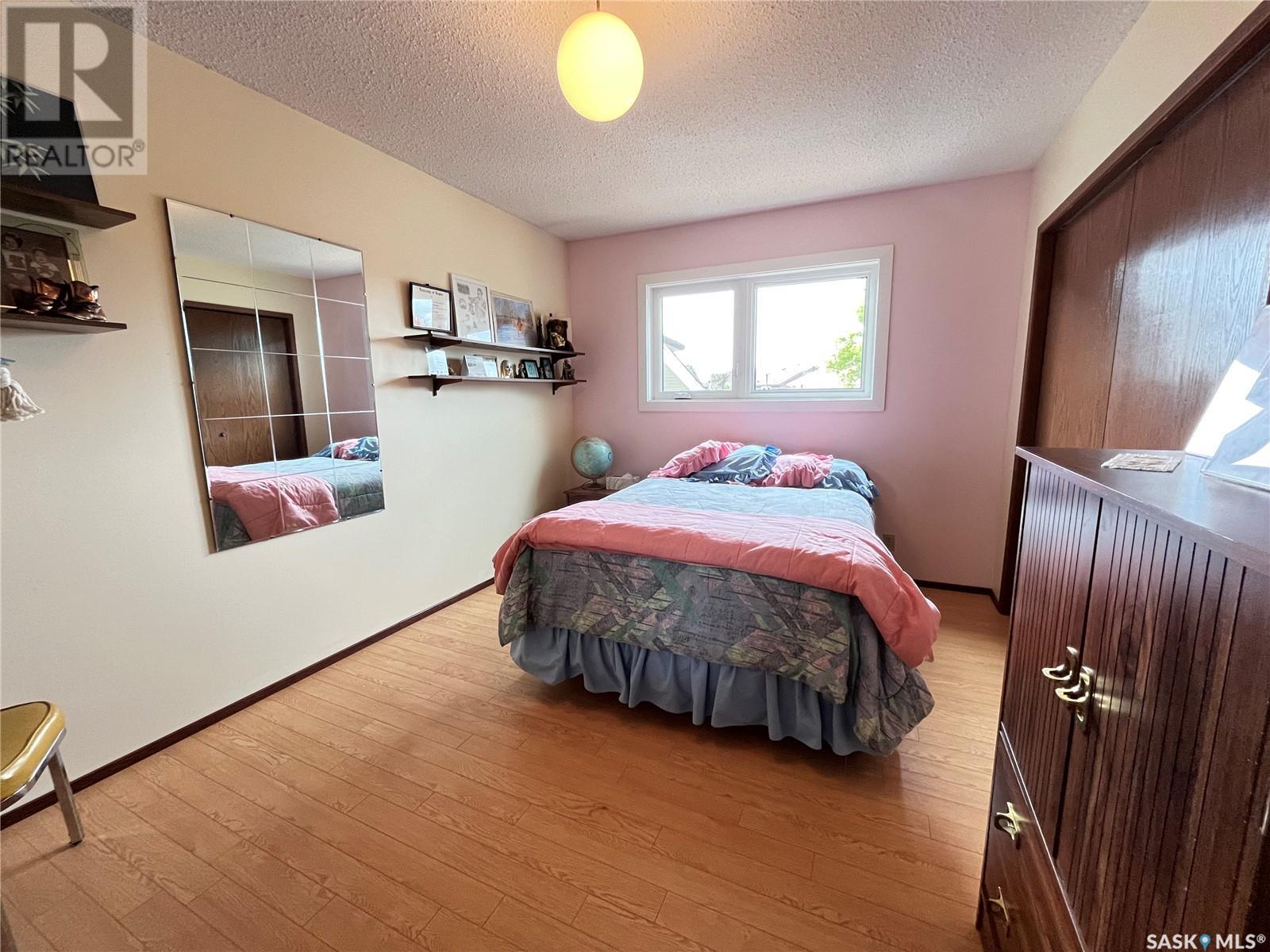 12 Chinook Place, Maple Creek, Saskatchewan  S0N 1N0 - Photo 28 - SK006745