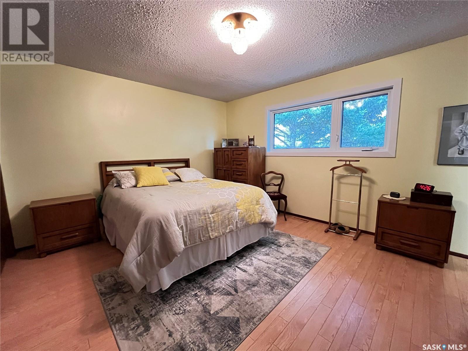12 Chinook Place, Maple Creek, Saskatchewan  S0N 1N0 - Photo 30 - SK006745