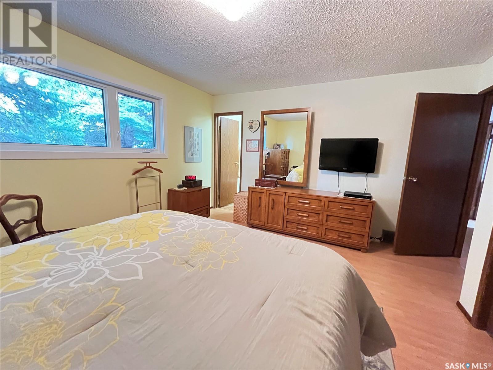 12 Chinook Place, Maple Creek, Saskatchewan  S0N 1N0 - Photo 31 - SK006745
