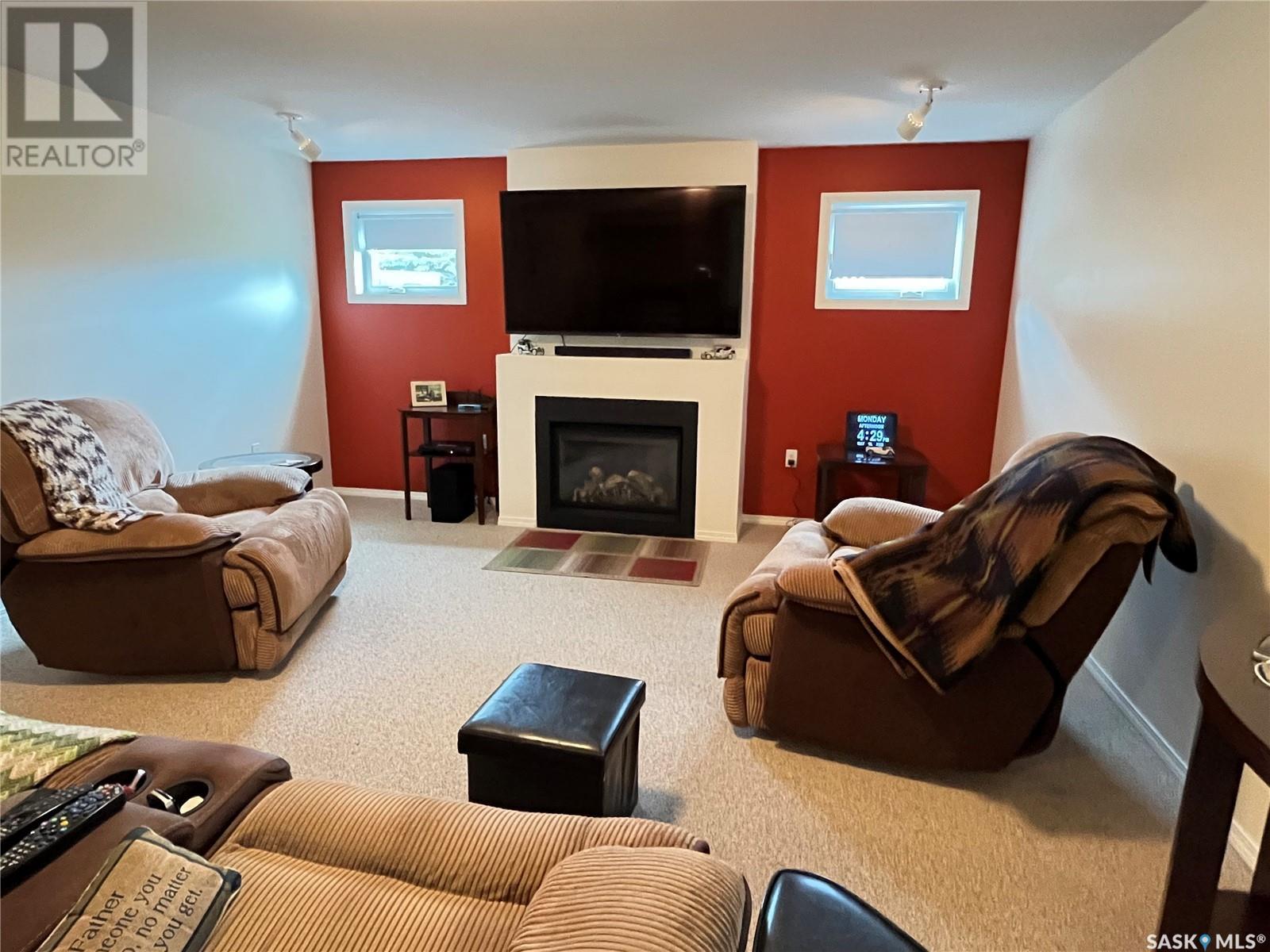 12 Chinook Place, Maple Creek, Saskatchewan  S0N 1N0 - Photo 34 - SK006745