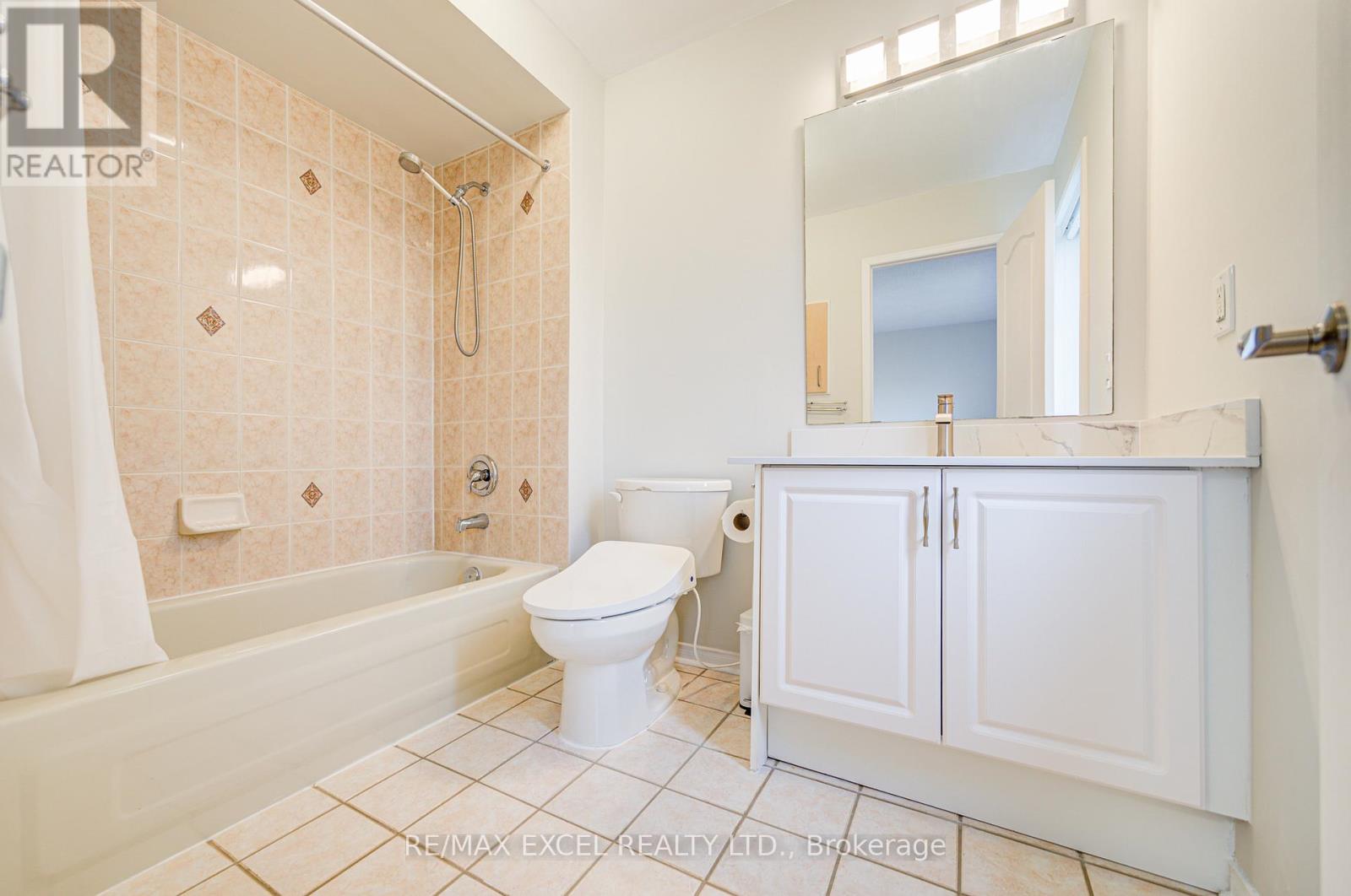 3398 Southwick Street, Mississauga, Ontario  L5M 7L5 - Photo 23 - W12168090