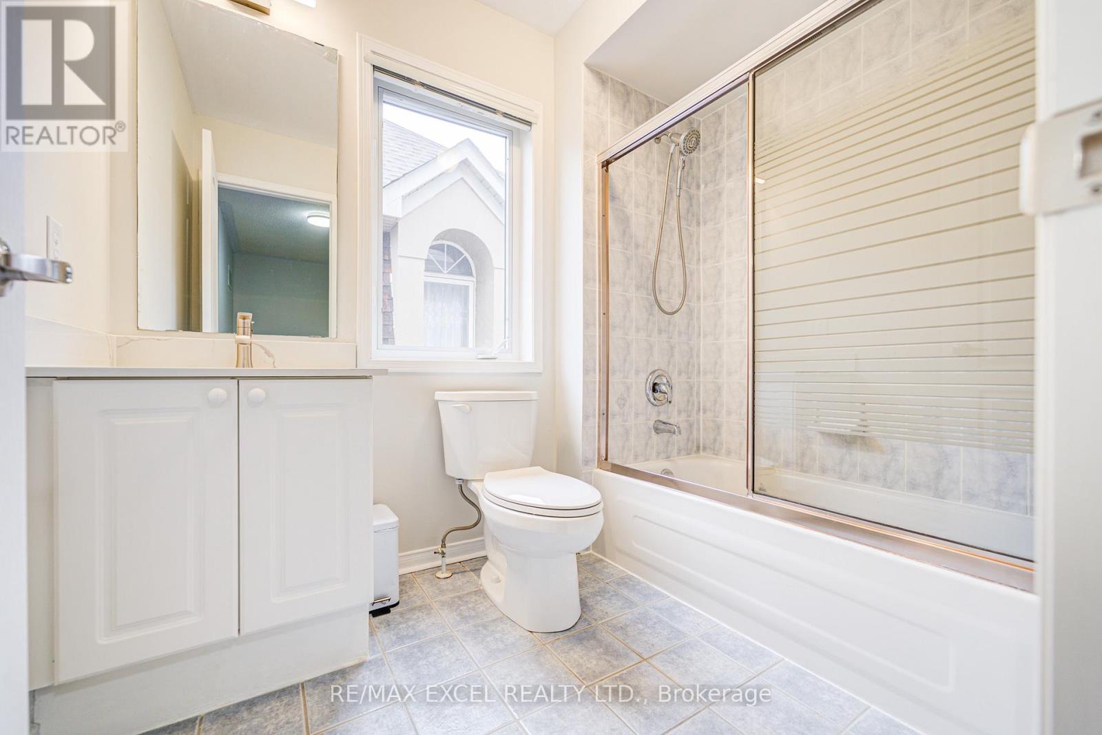 3398 Southwick Street, Mississauga, Ontario  L5M 7L5 - Photo 26 - W12168090