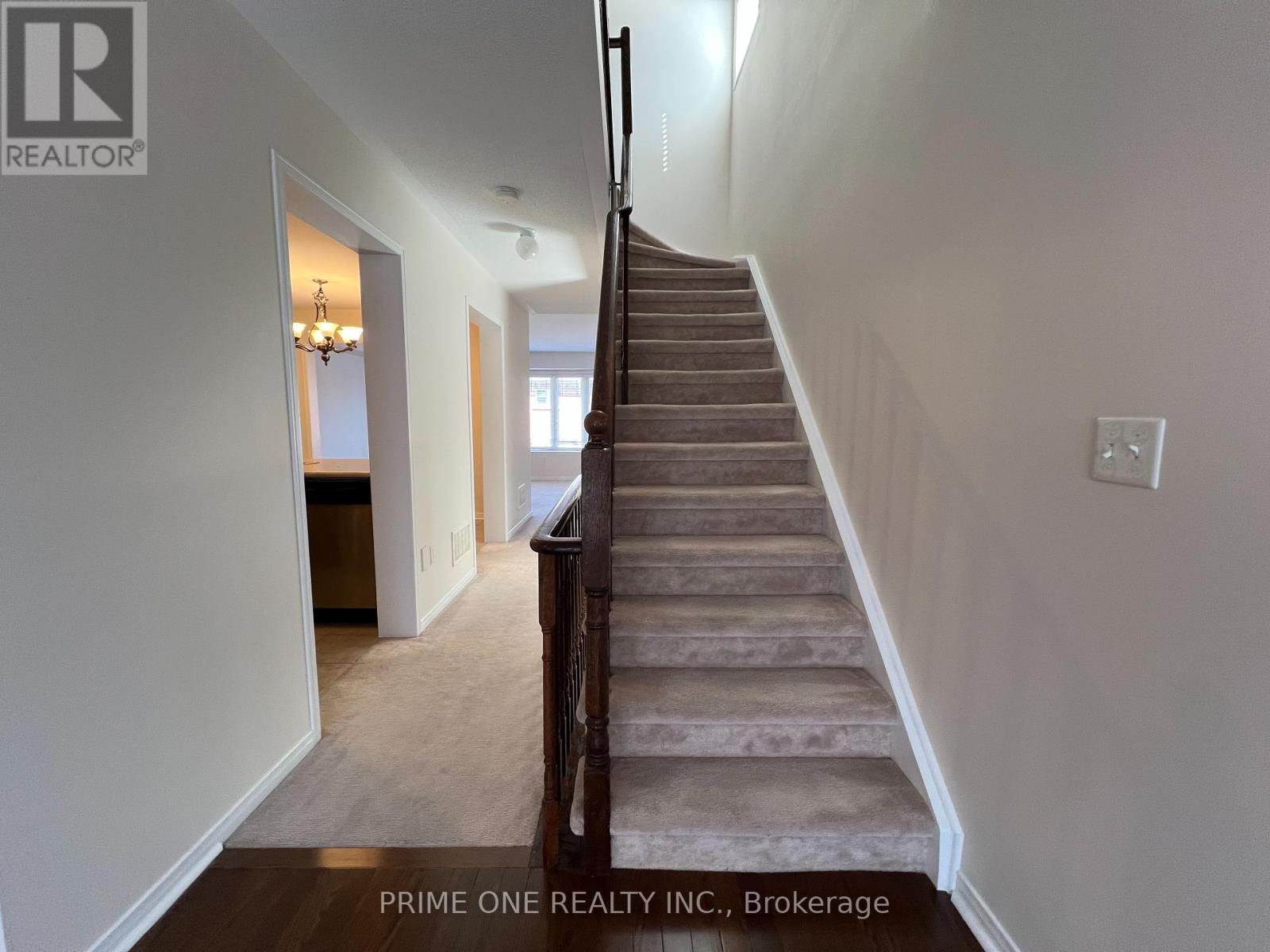 72 - 2178 Fiddlers Way, Oakville, Ontario  L6M 0L5 - Photo 4 - W12168095