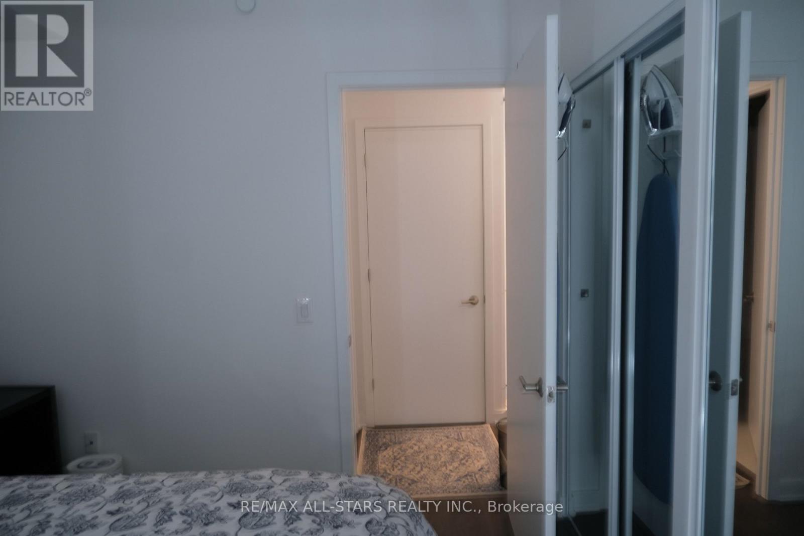 1007 - 130 River Street, Toronto, Ontario  L6L 3B5 - Photo 9 - C12133595