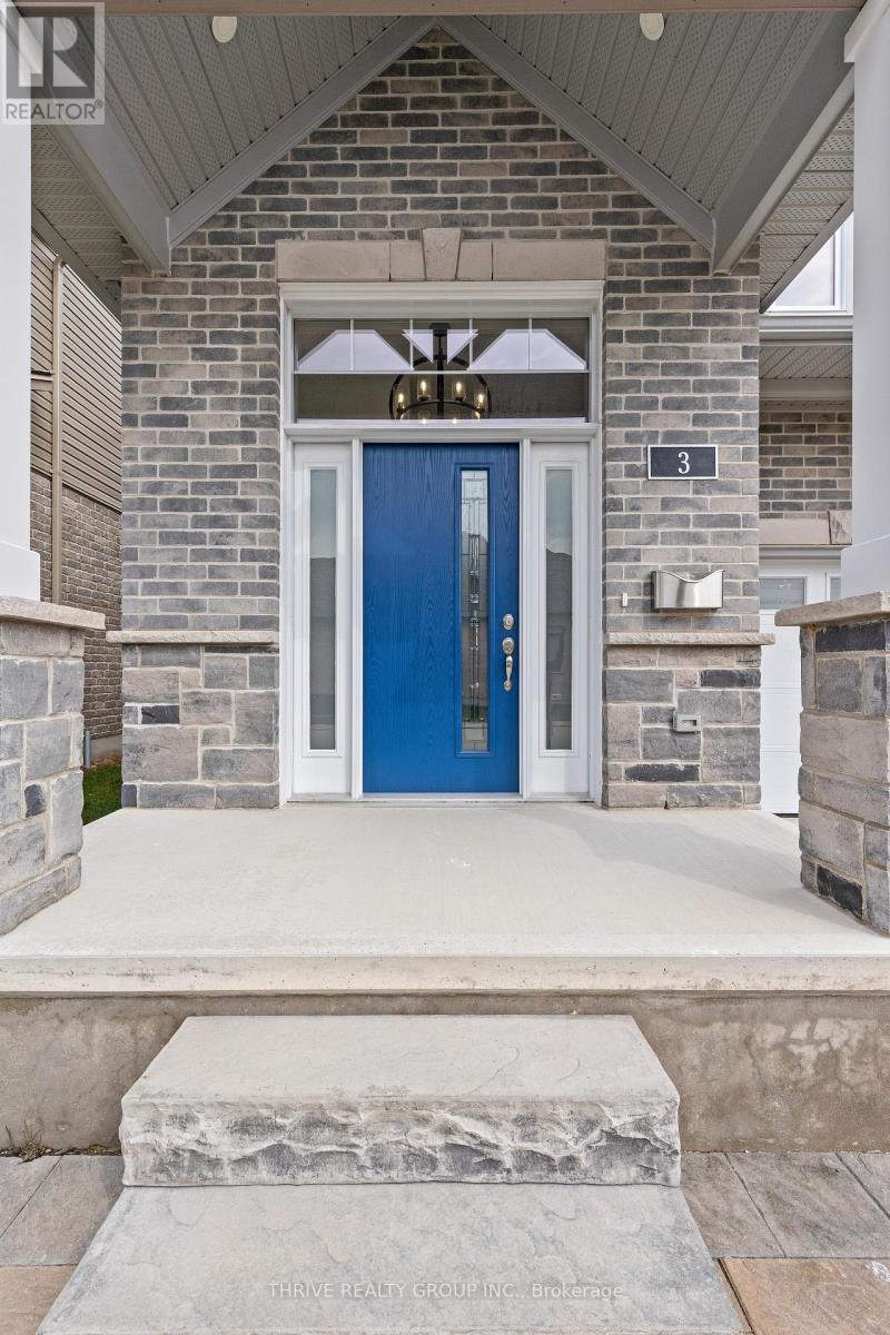 Property at 3 - 1061 EAGLETRACE DRIVE image 3
