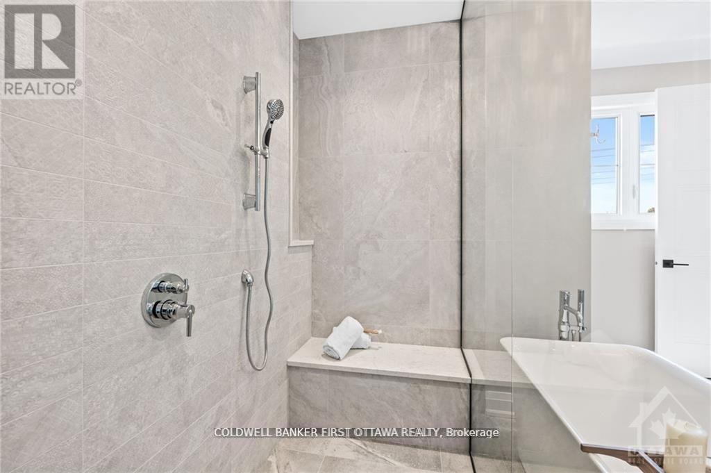 317 Westhill Avenue, Ottawa, Ontario  K1Z 7H7 - Photo 8 - X12168112