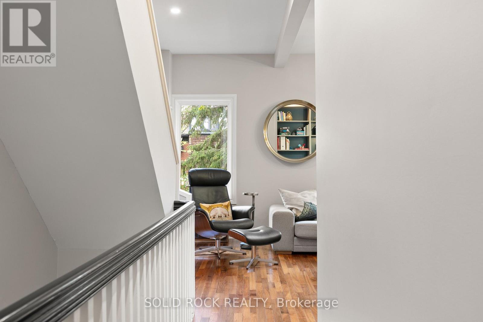 536 Besserer Street, Ottawa, Ontario  K1N 6C7 - Photo 24 - X12168138
