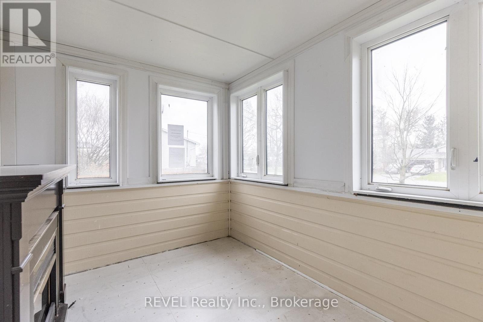 3042 Bethune Avenue, Fort Erie, Ontario  L0S 1N0 - Photo 7 - X12168170
