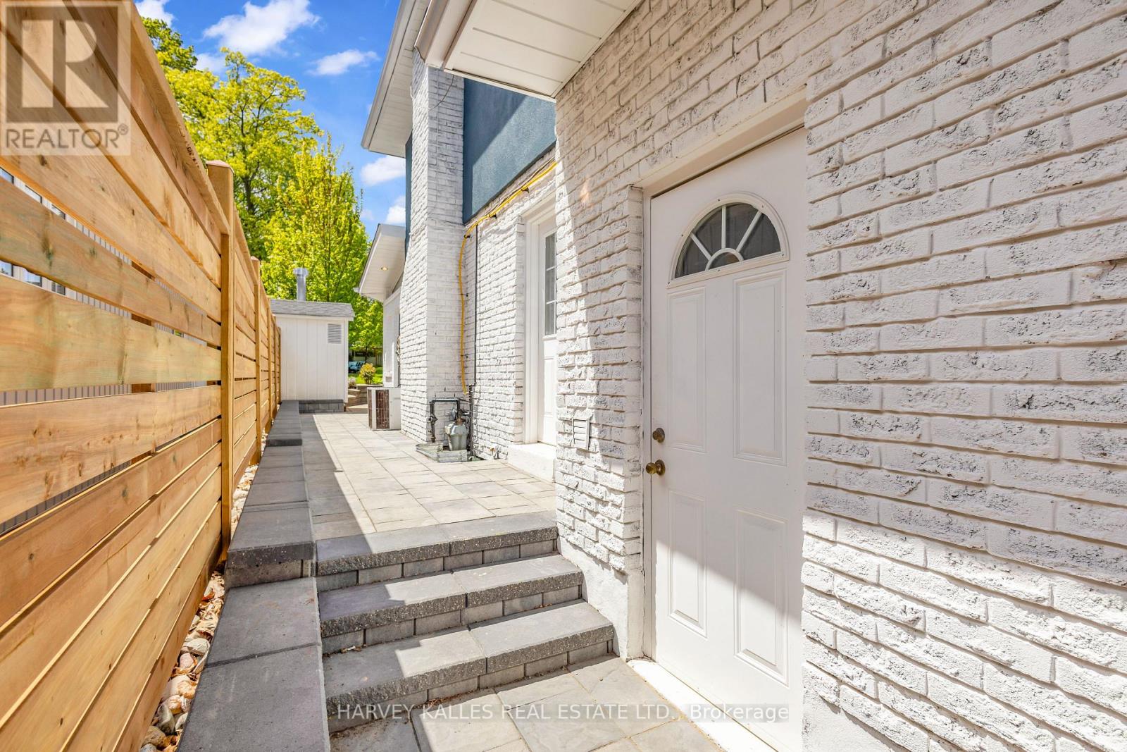 534 Oakwood Drive, Pickering, Ontario  L1W 2M7 - Photo 41 - E12167142