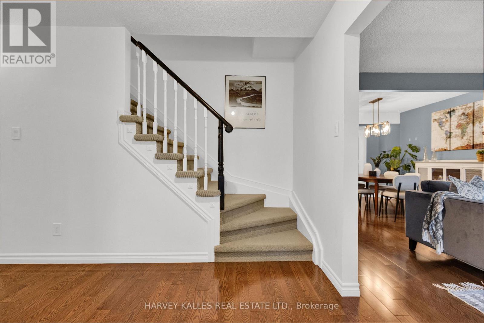 534 Oakwood Drive, Pickering, Ontario  L1W 2M7 - Photo 9 - E12167142