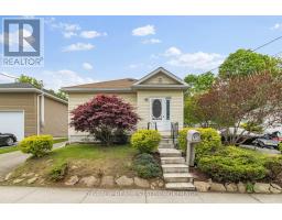 52 HUBBELL STREET, Brockville, Ontario