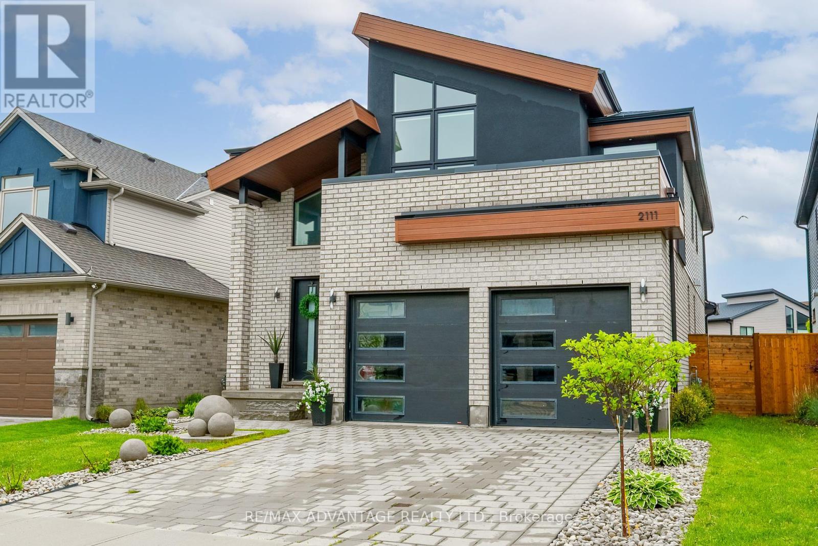 2111 IRONWOOD ROAD, London South, Ontario