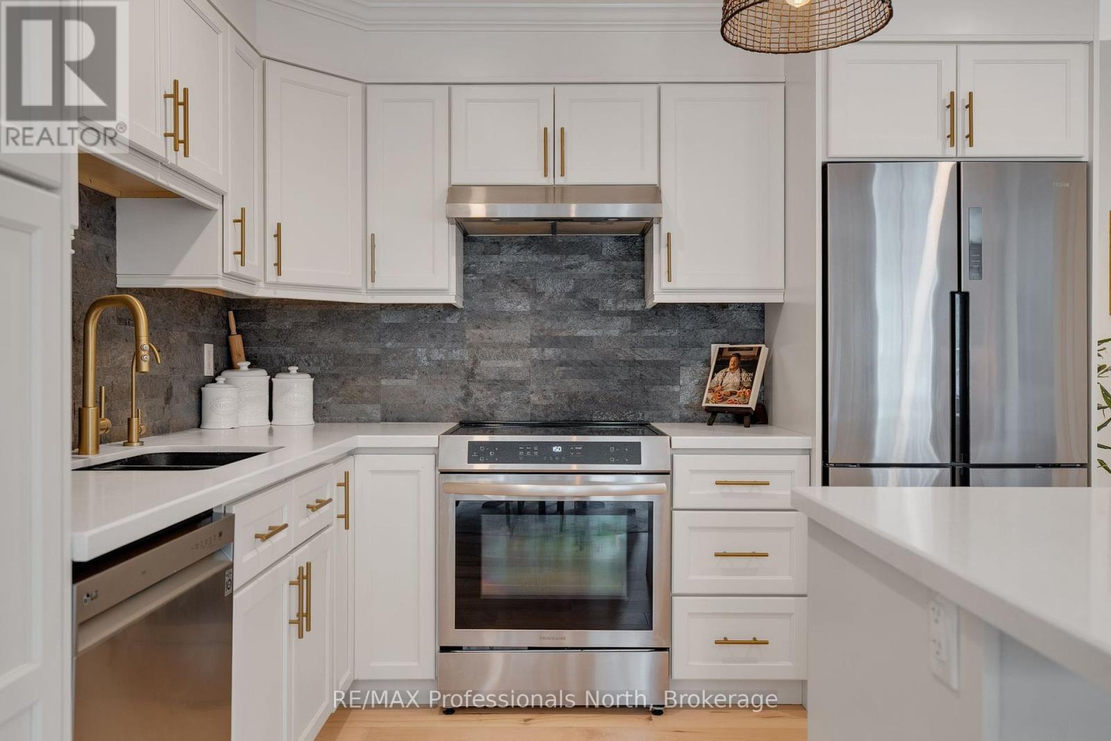 22 Little Ryans Way, Bracebridge, Ontario  P1L 0C3 - Photo 18 - X12168169