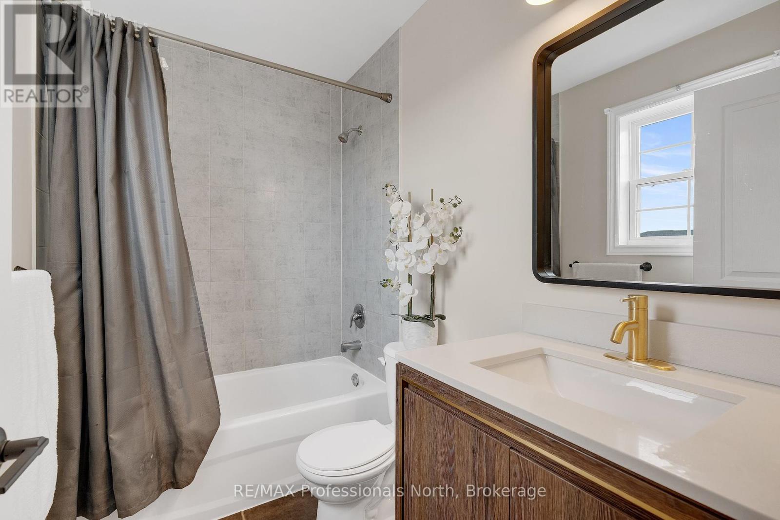 22 Little Ryans Way, Bracebridge, Ontario  P1L 0C3 - Photo 31 - X12168169