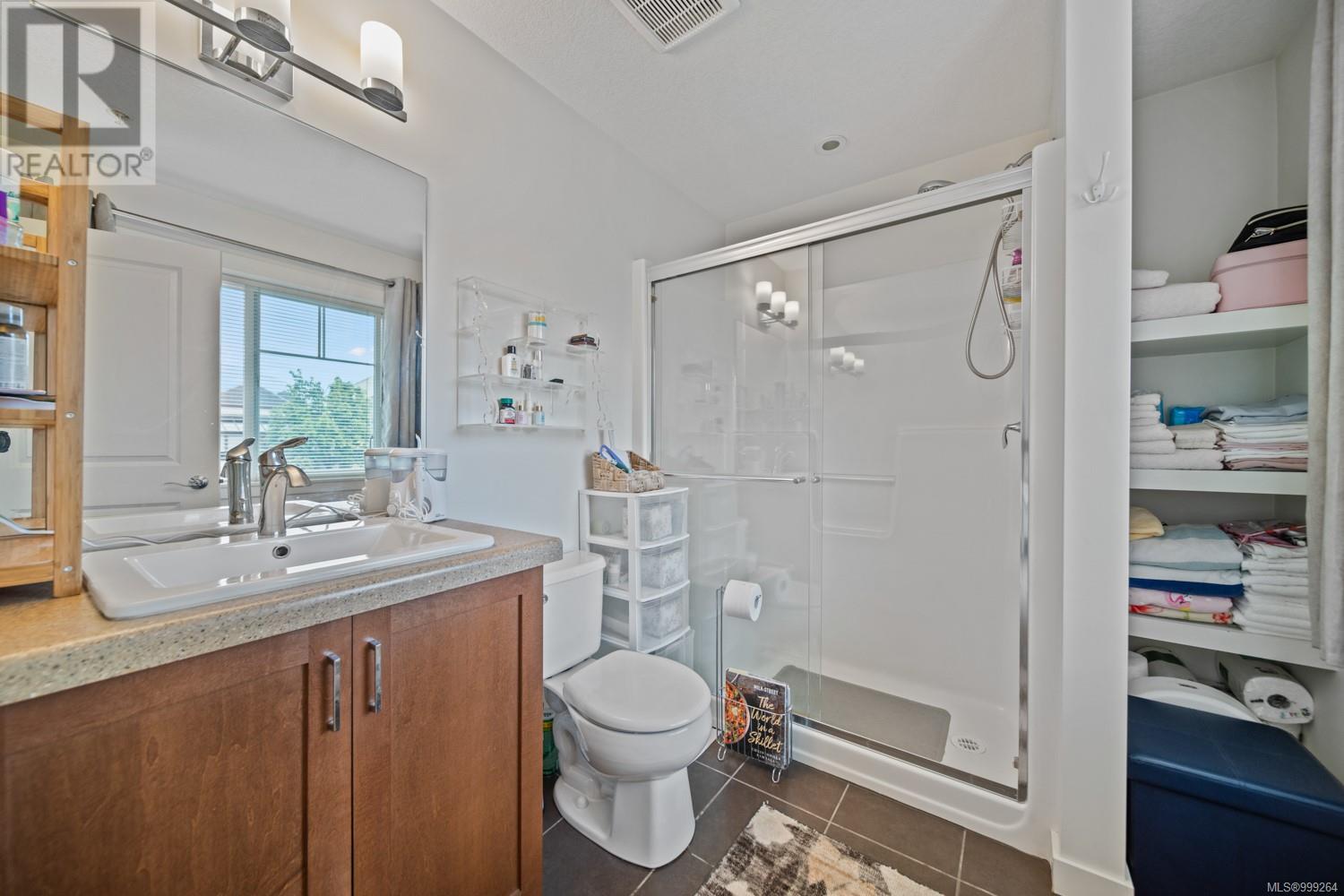 101 1720 Dufferin Cres, Nanaimo, British Columbia  V9S 0B9 - Photo 9 - 999264