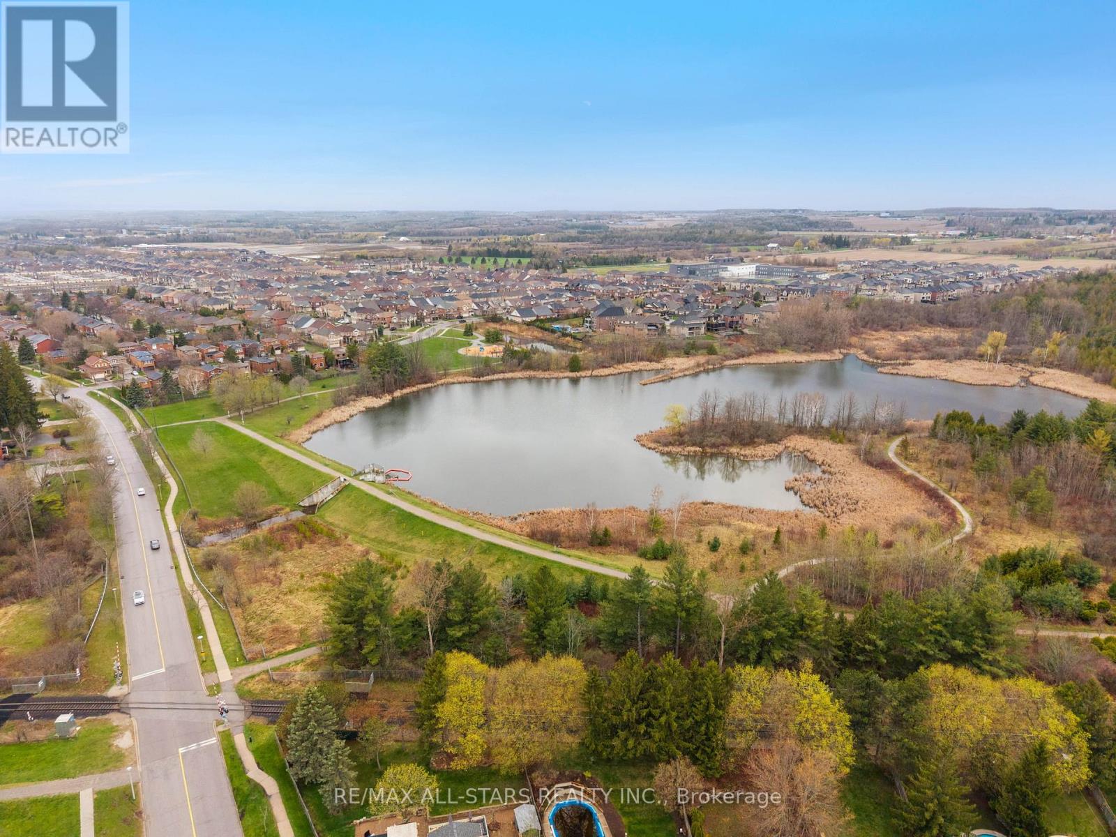 156 Park Drive, Whitchurch-Stouffville, Ontario  L4A 1J6 - Photo 40 - N12120896