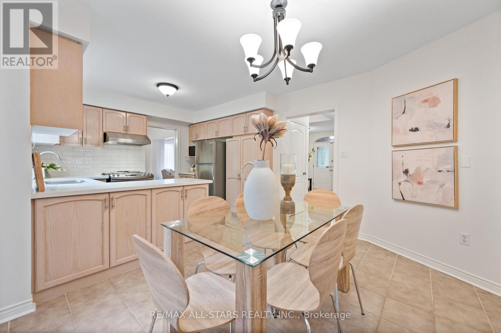 156 Park Drive, Whitchurch-Stouffville, Ontario  L4A 1J6 - Photo 17 - N12120896