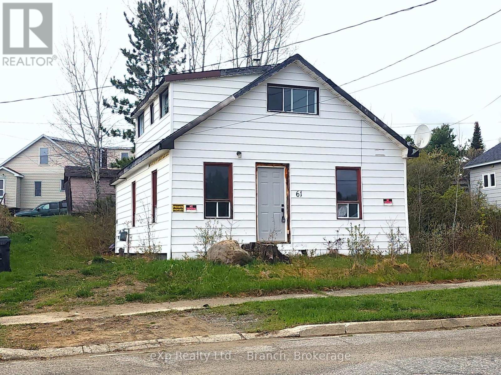 61 QUEEN STREET, Kirkland Lake, Ontario