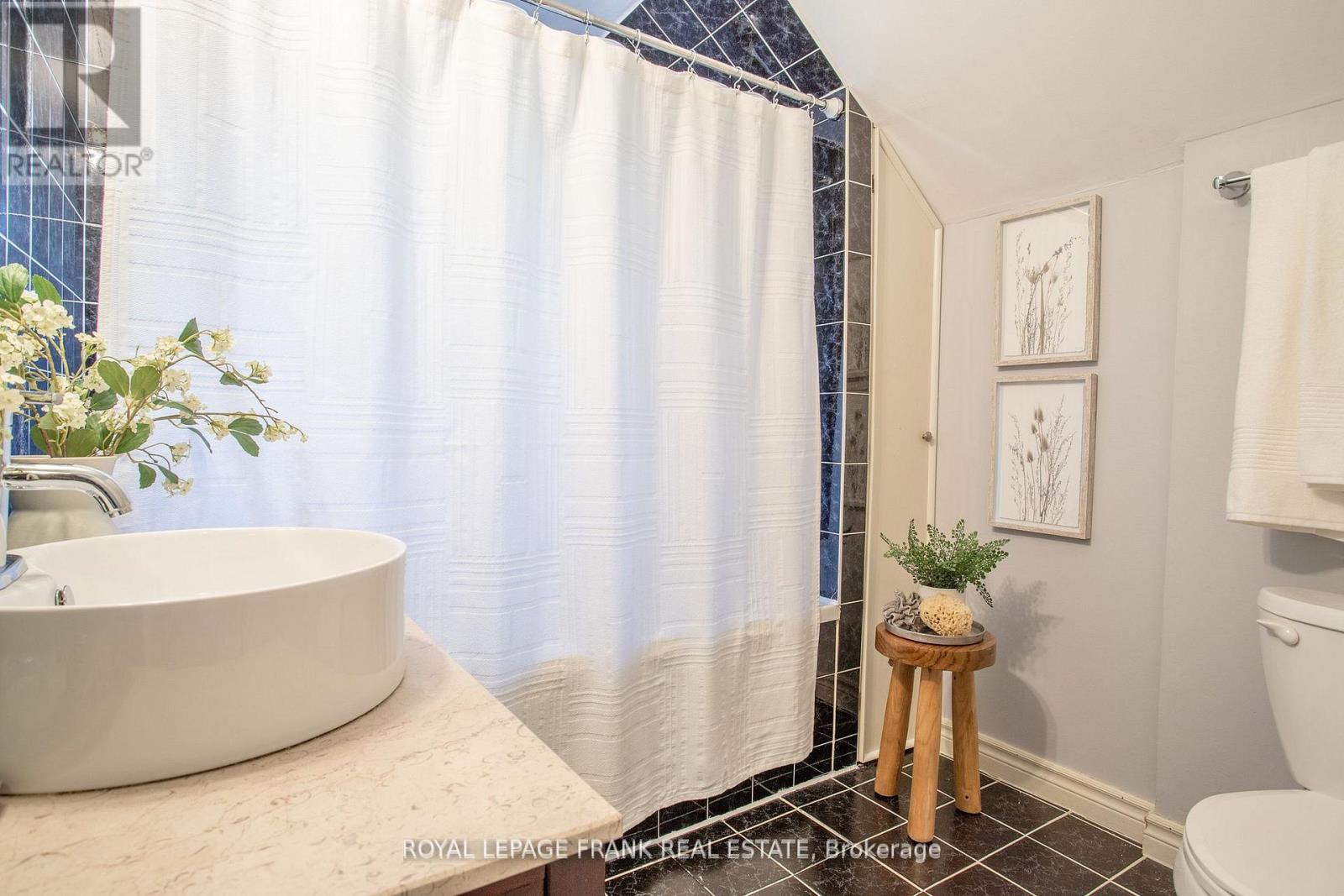 104 Mclaughlin Boulevard, Oshawa, Ontario  L1G 2P3 - Photo 27 - E12166360