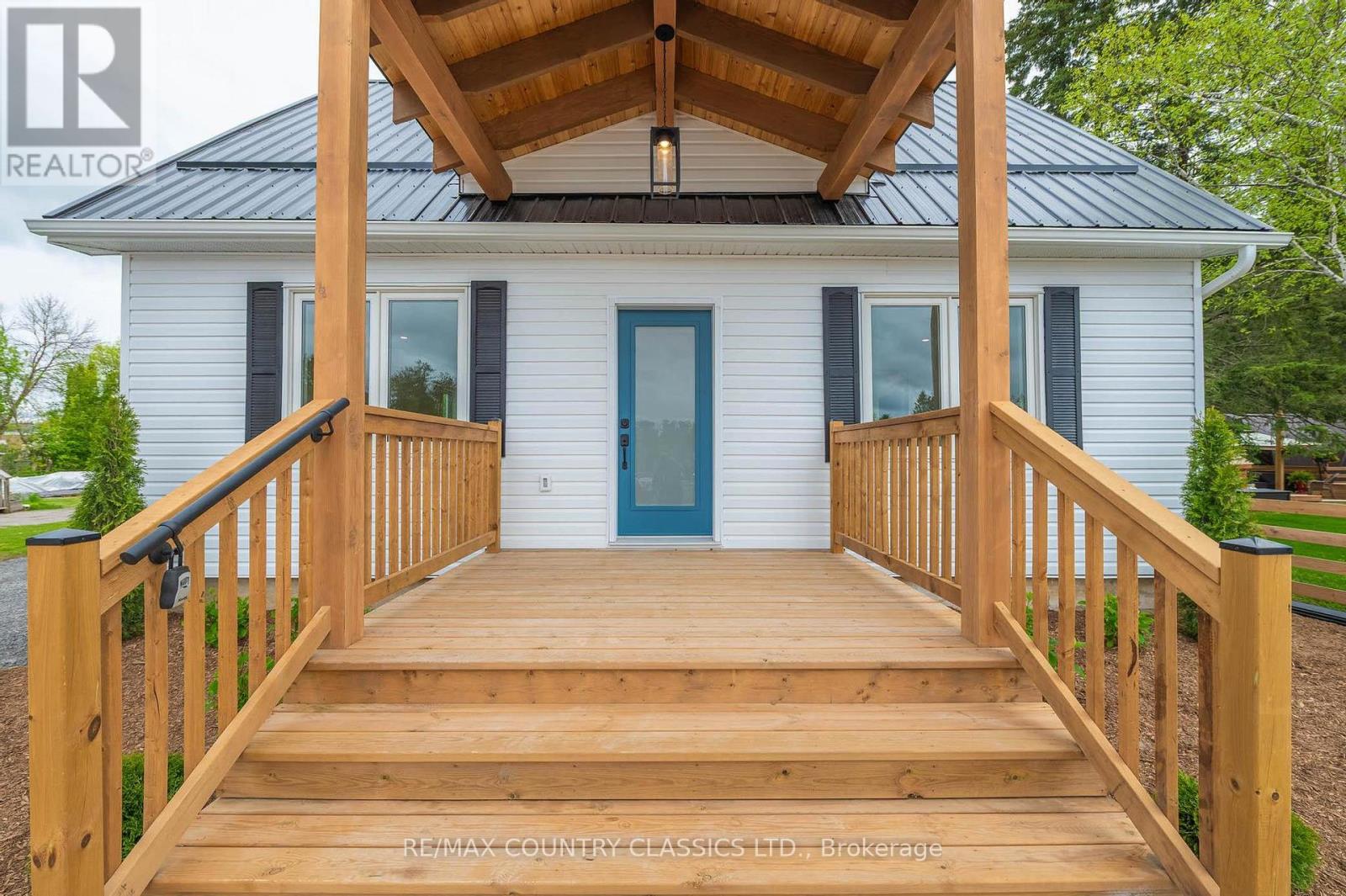 144 County Rd 504, North Kawartha, Ontario  K0L 1A0 - Photo 4 - X12168184