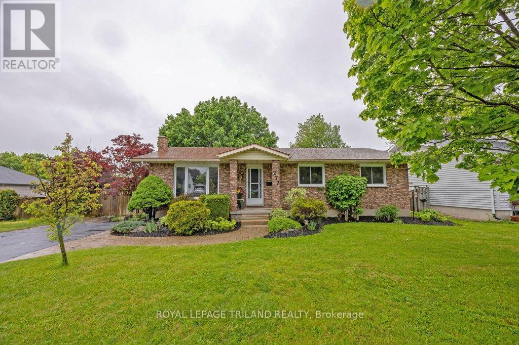 277 Mutual Street N, Ingersoll, Ontario  N5C 2A9 - Photo 1 - X12168179