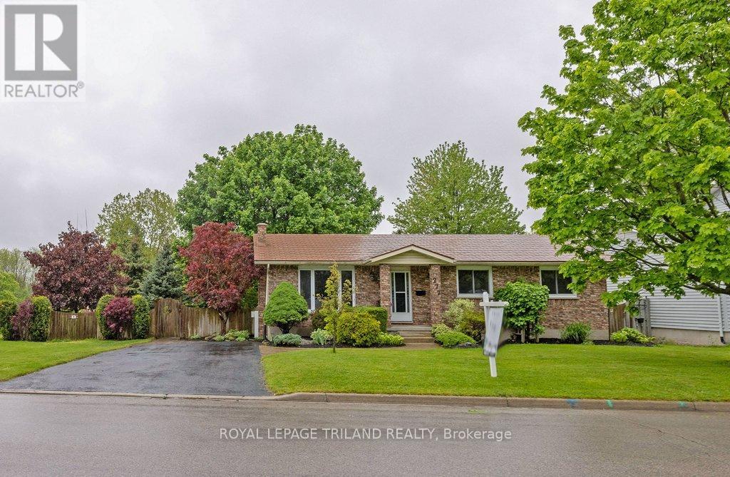 277 Mutual Street N, Ingersoll, Ontario  N5C 2A9 - Photo 2 - X12168179