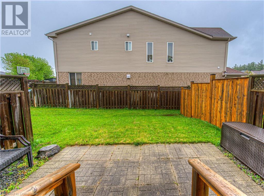 513 Beaumont Crescent, Kitchener, Ontario  N2A 0A8 - Photo 29 - 40732514