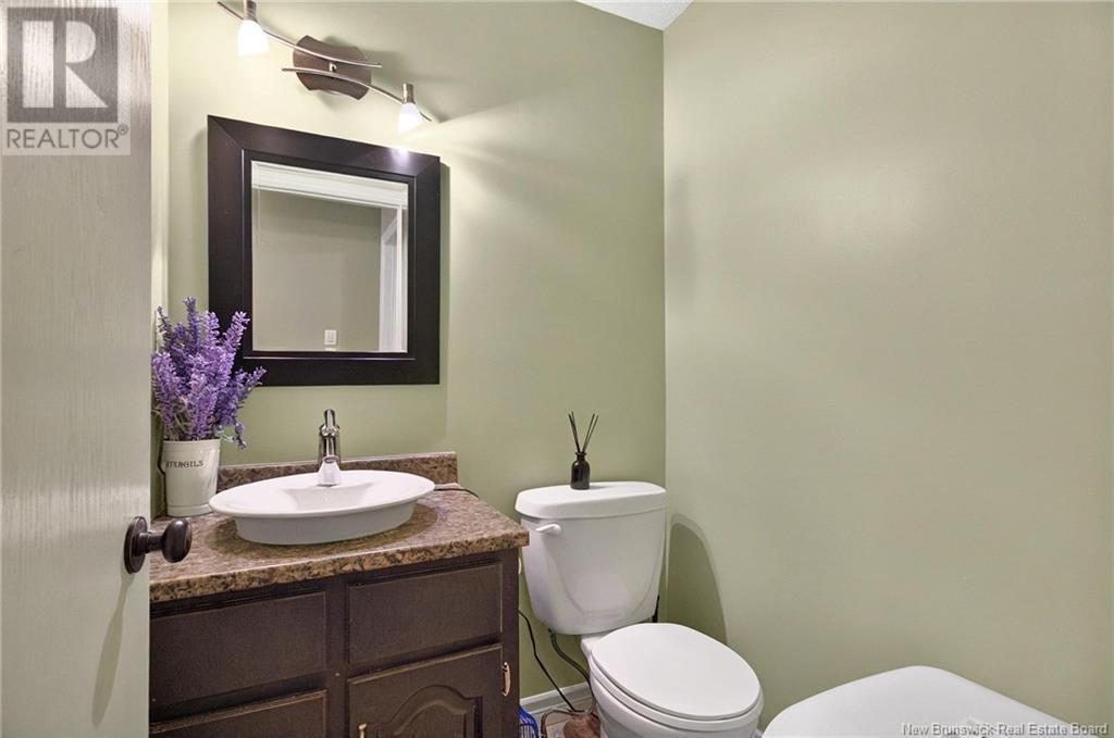 84 Linden Crescent, Moncton, New Brunswick  E1B 2B2 - Photo 27 - NB116532