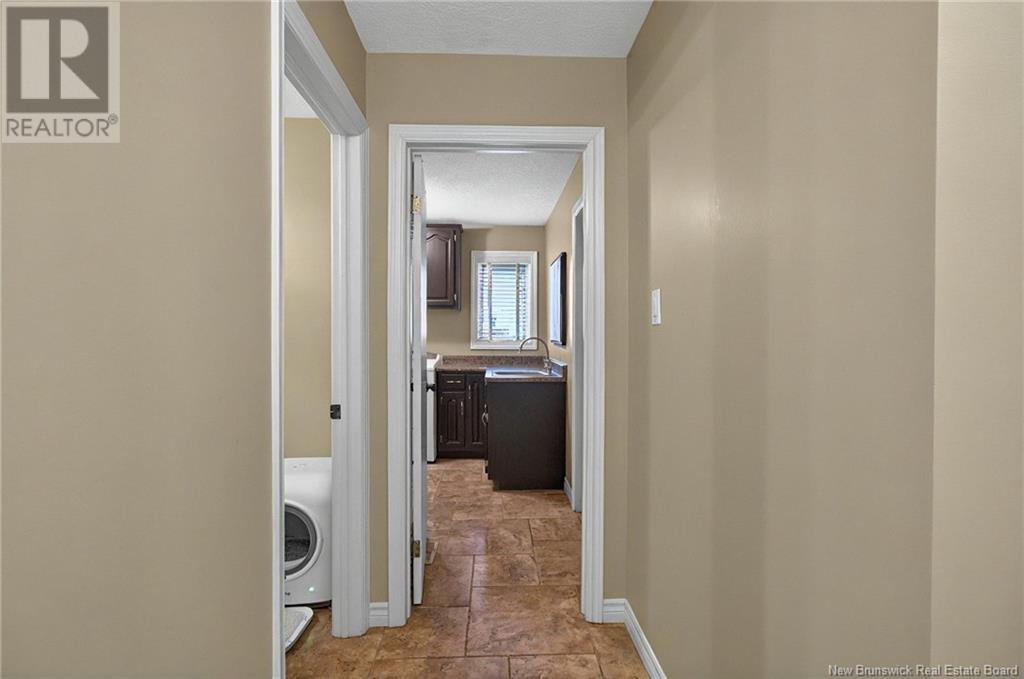 84 Linden Crescent, Moncton, New Brunswick  E1B 2B2 - Photo 26 - NB116532