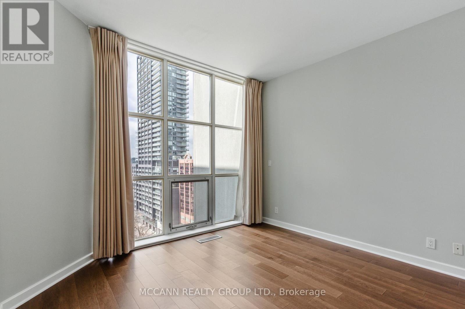 1501 - 36 Blue Jays Way, Toronto, Ontario  M5V 3T3 - Photo 18 - C12167077