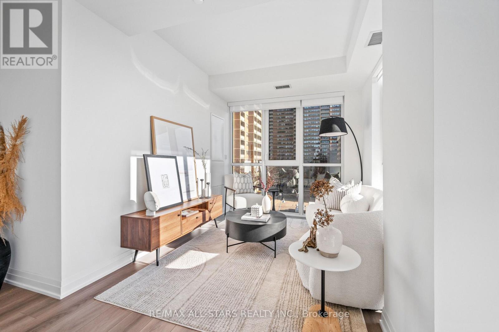 411 - 286 Main Street, Toronto, Ontario  M4C 0B3 - Photo 21 - E12113957