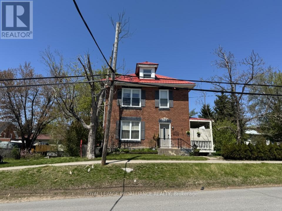17 MADOC STREET, Marmora and Lake, Ontario