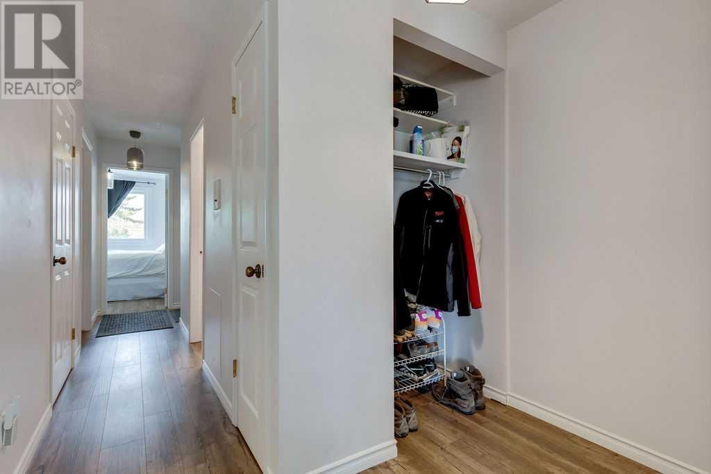Property at 312, 315 Heritage Drive SE image 3