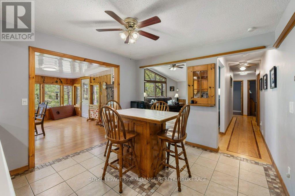 1535 Dwyer Lane, Frontenac (Frontenac Centre), Ontario  K0K 1Z0 - Photo 6 - X12168320