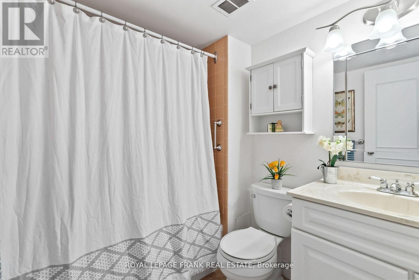 405 - 363 Simcoe Street N, Oshawa, Ontario  L1G 4T2 - Photo 21 - E12168449