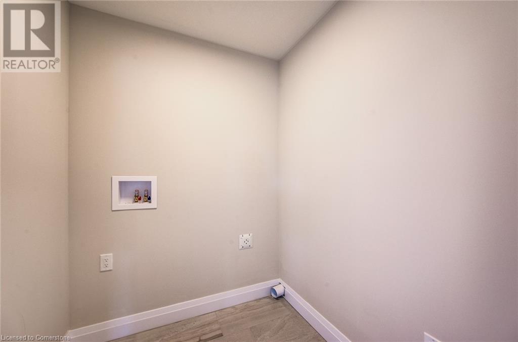 102 Thackeray Way, Harriston, Ontario  N0G 1Z0 - Photo 24 - 40727537