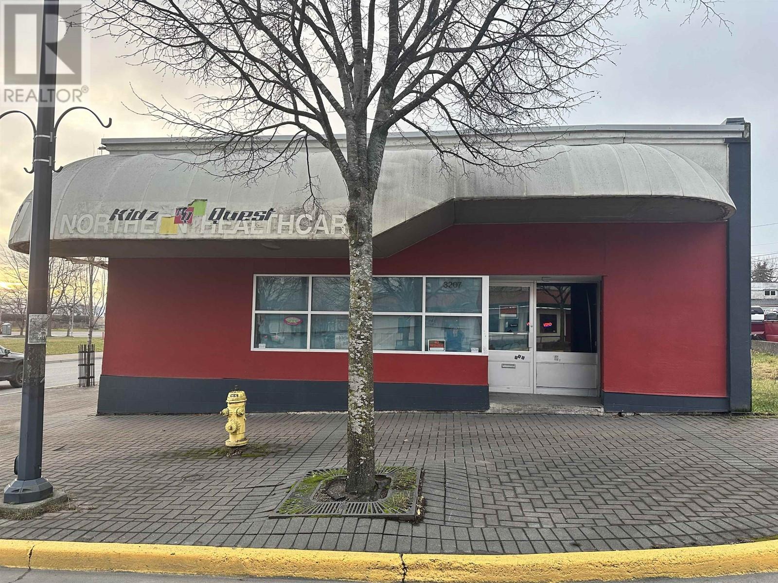3207-3209 Kalum Street, Terrace, British Columbia  V8G 2M8 - Photo 1 - C8069316