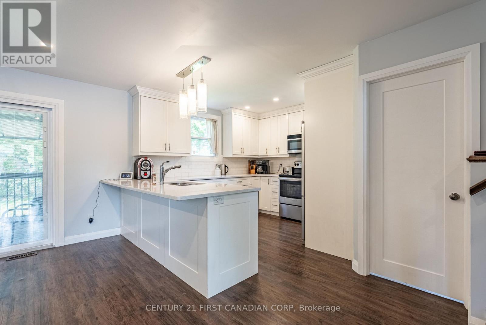 766 Glasgow Street, London East (East G), Ontario  N5Y 1V9 - Photo 14 - X12168466