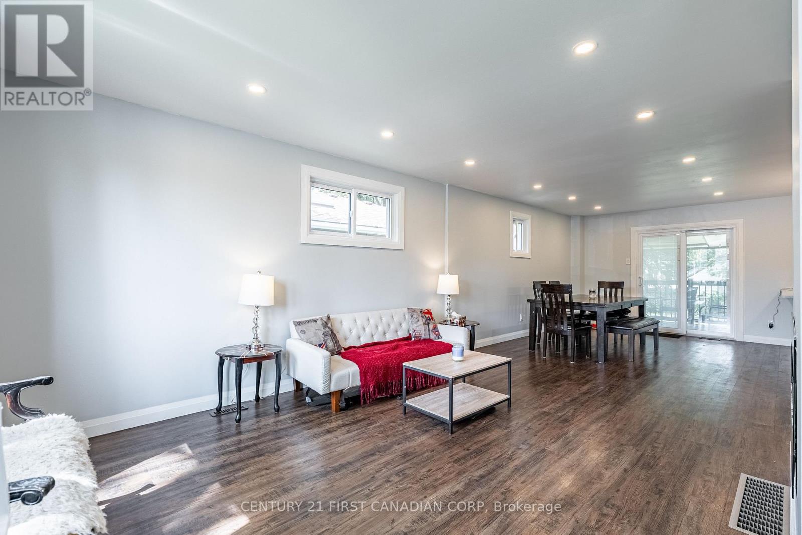 766 Glasgow Street, London East, Ontario  N5Y 1V9 - Photo 8 - X12168466