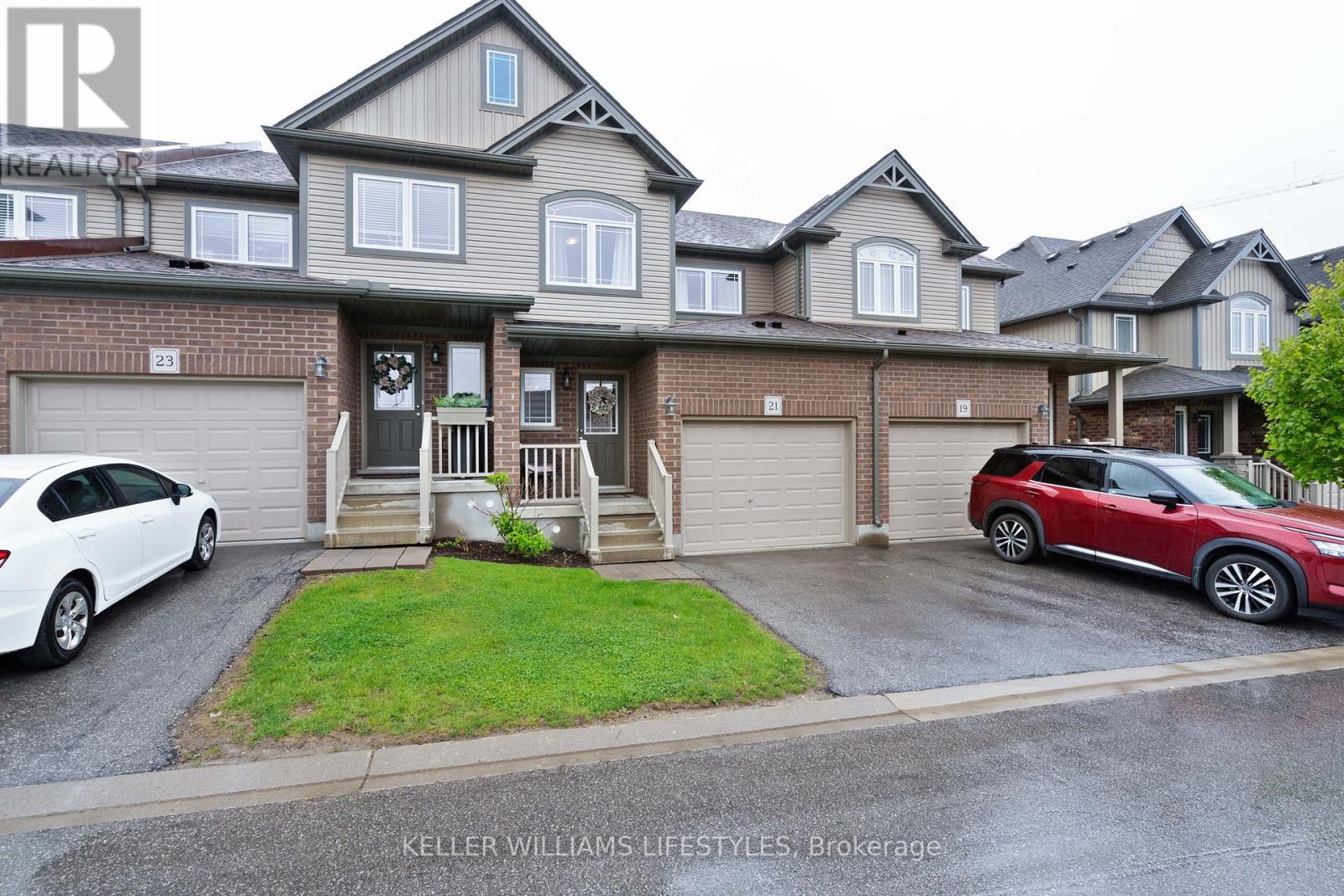 Property at 21 - 1220 RIVERBEND ROAD image 2