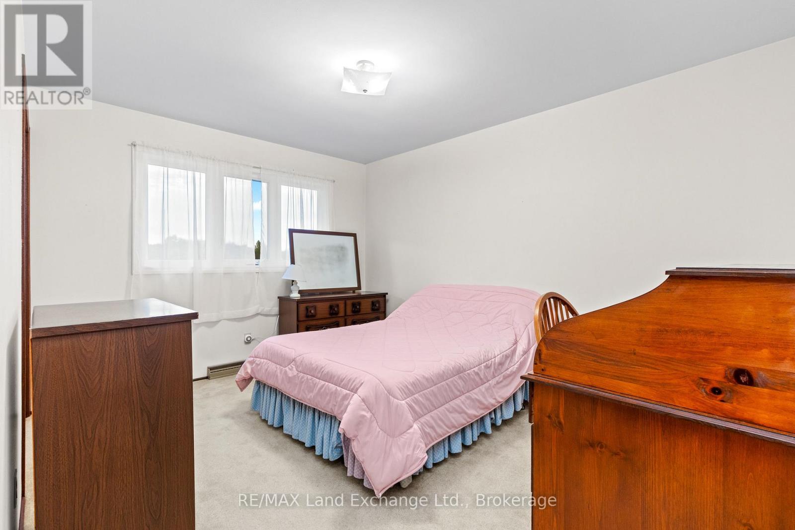 59 Denny's Dam Road, South Bruce Peninsula, Ontario  N0H 2L0 - Photo 16 - X12088827