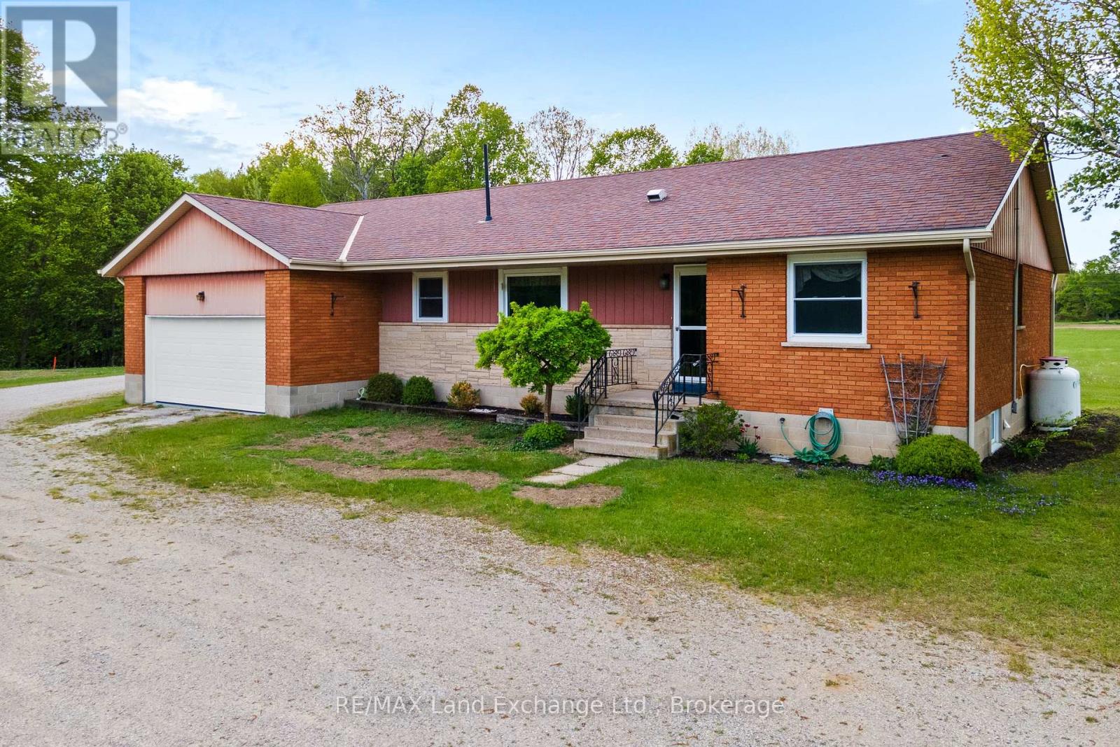 59 Denny's Dam Road, South Bruce Peninsula, Ontario  N0H 2L0 - Photo 2 - X12088827