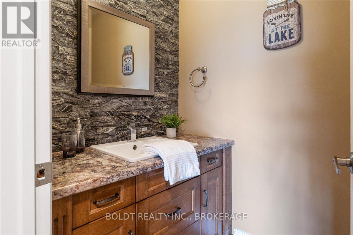 6 Carn Castle Gate, St. Catharines (Lakeshore), Ontario  L2P 2X4 - Photo 19 - X12168490