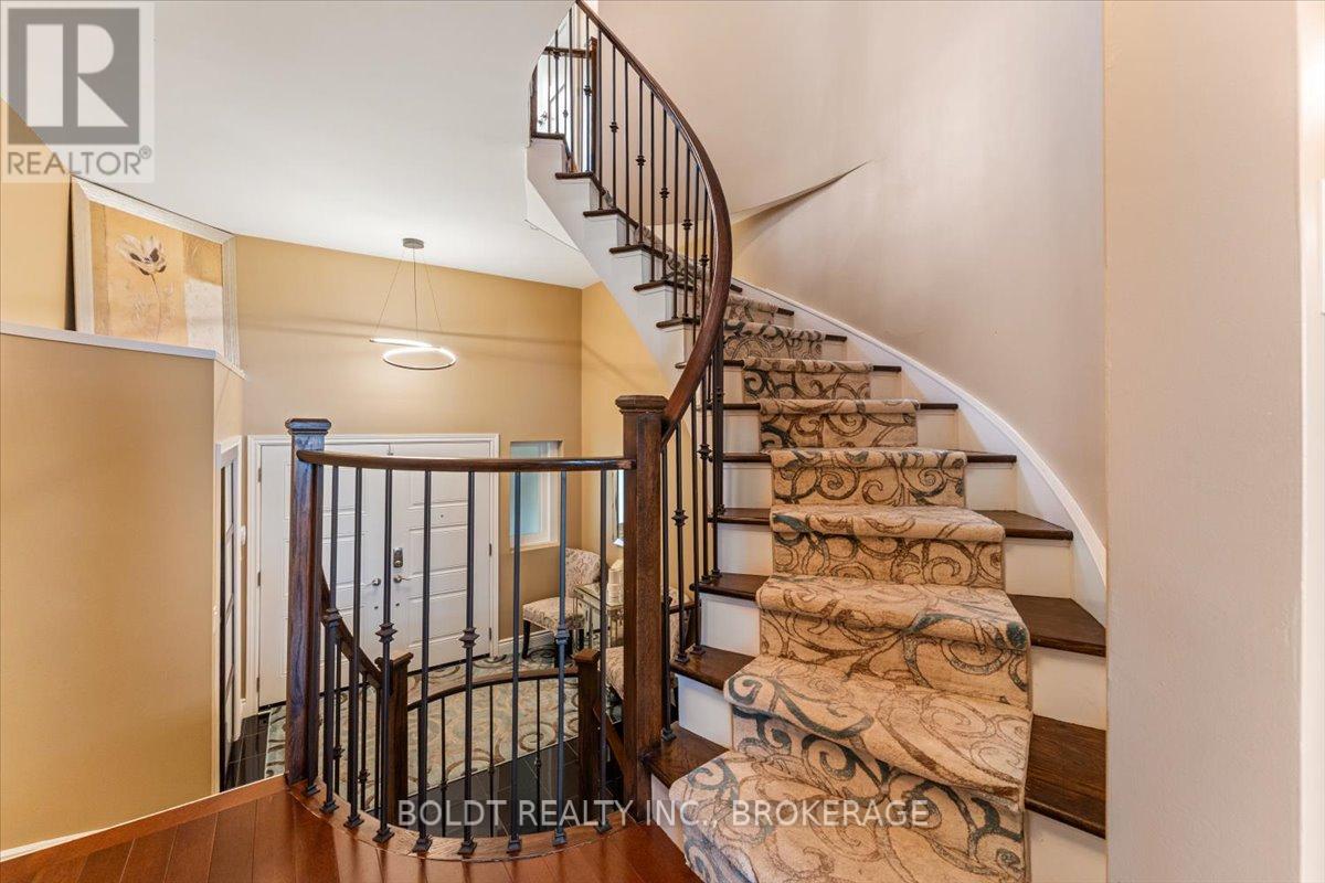6 Carn Castle Gate, St. Catharines, Ontario  L2P 2X4 - Photo 20 - X12168490