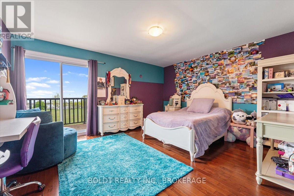6 Carn Castle Gate, St. Catharines, Ontario  L2P 2X4 - Photo 23 - X12168490