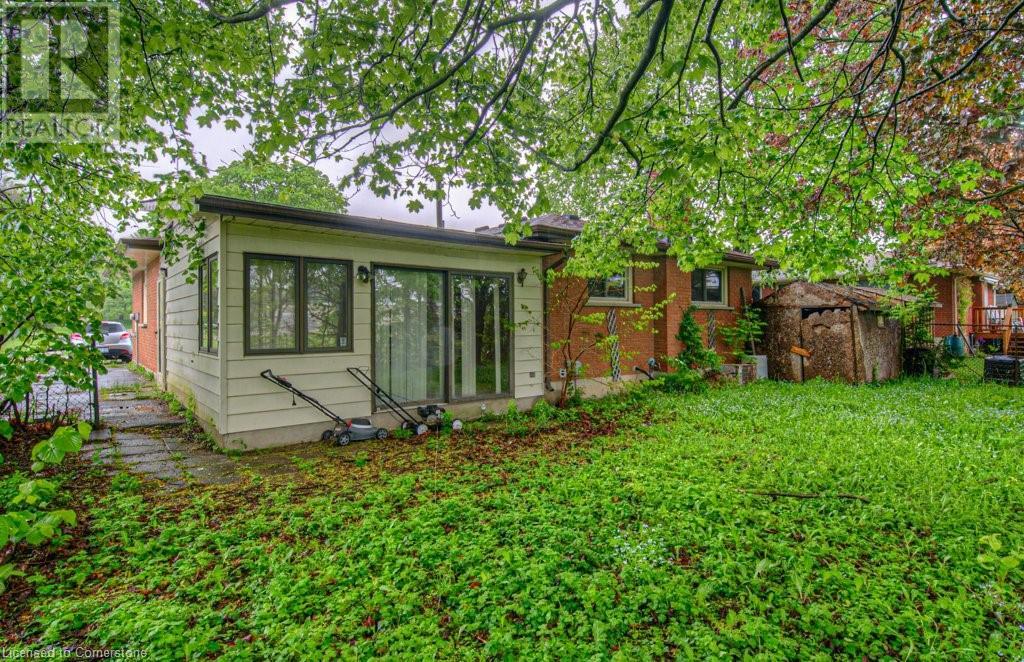 537 Glen Manor Boulevard, Waterloo, Ontario  N2L 4T4 - Photo 12 - 40731095